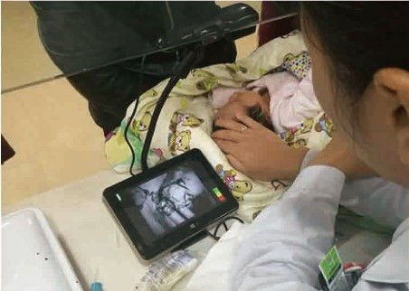 Tragbarer wirtschaftlicher Infrarotader-Sucher, der ungefähr 10mm Tiefe der Ader-Laufkatze verfügbar ermittelt