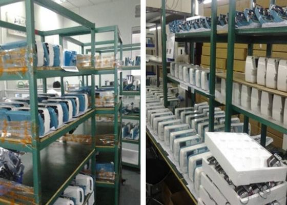 90° Rotations-Pole-Klammern-verfügbare medizinische Infusions-Pumpe mit 0.1~1200 ml-/hmikromodus 0.1-99.9ml/hr